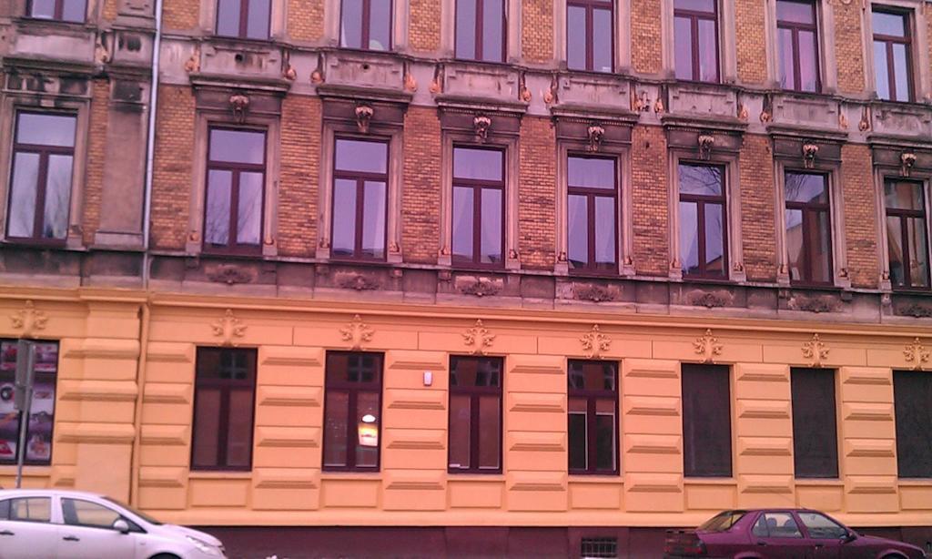 Pokoje Goscinne P.O.W. 17 Łódź Buitenkant foto